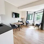 Stadtwald Langzeit-apartment - Kueche - Waschmaschine - S-bahn Direkt Appartement *