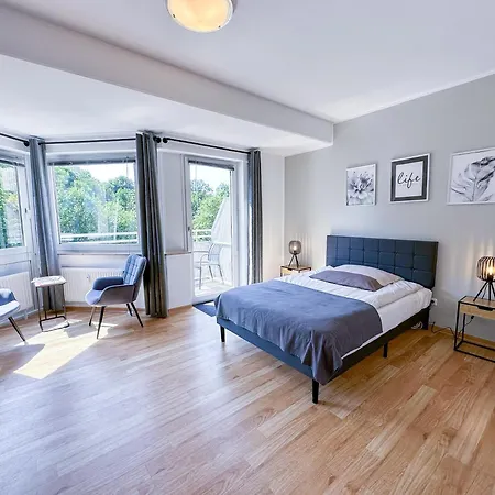 Stadtwald Langzeit-apartment - Kueche - Waschmaschine - S-bahn Direkt * 埃森