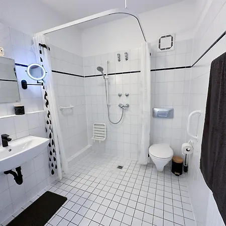 Stadtwald Langzeit-apartment - Kueche - Waschmaschine - S-bahn Direkt * 埃森