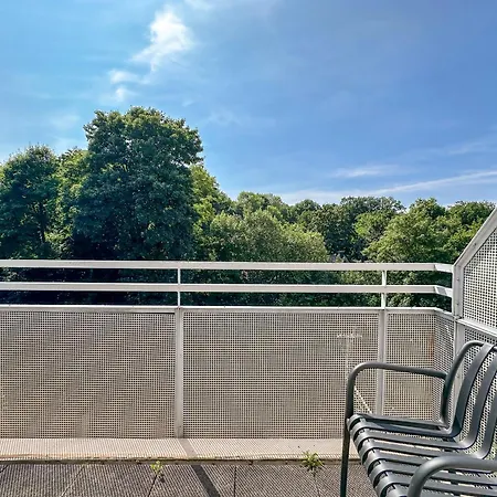 公寓 Stadtwald Langzeit-apartment - Kueche - Waschmaschine - S-bahn Direkt *