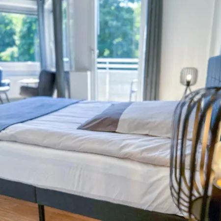 Lejlighed Stadtwald Langzeit-apartment - Kueche - Waschmaschine - S-bahn Direkt *