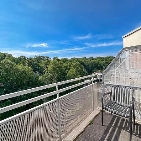 Stadtwald Langzeit-apartment - Kueche - Waschmaschine - S-bahn Direkt