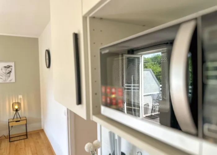 Apartamento Stadtwald Langzeit-apartment - Küche - Waschmaschine - S-bahn Direkt *