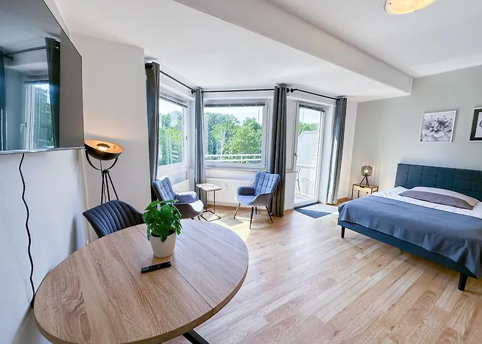 Apartamento Stadtwald Langzeit-apartment - Küche - Waschmaschine - S-bahn Direkt