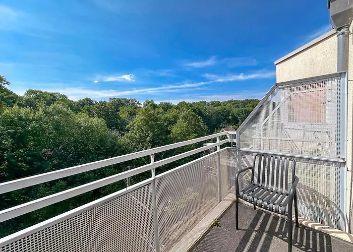 Stadtwald Langzeit-apartment - Küche - Waschmaschine - S-bahn Direkt